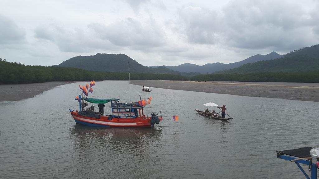 Klong Prao Beach Bee Sleep Hostel Koh Chang מראה חיצוני תמונה